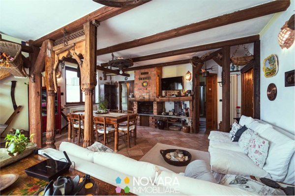 casa indipendente in vendita a Vicolungo