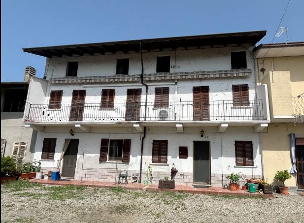 casa indipendente in vendita a Vicolungo