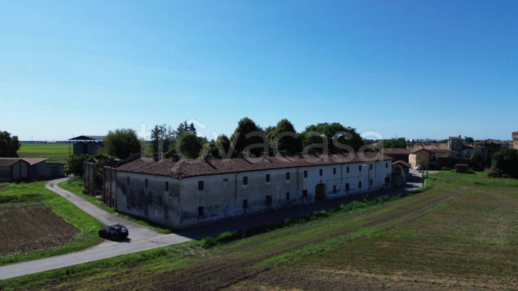 casa indipendente in vendita a Vicolungo