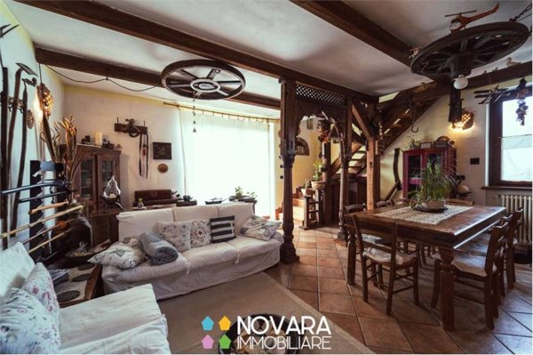 casa indipendente in vendita a Vicolungo