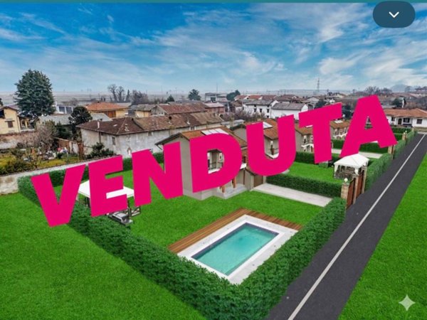 casa indipendente in vendita a Vicolungo