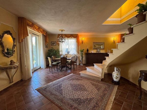 casa indipendente in vendita a Vinzaglio
