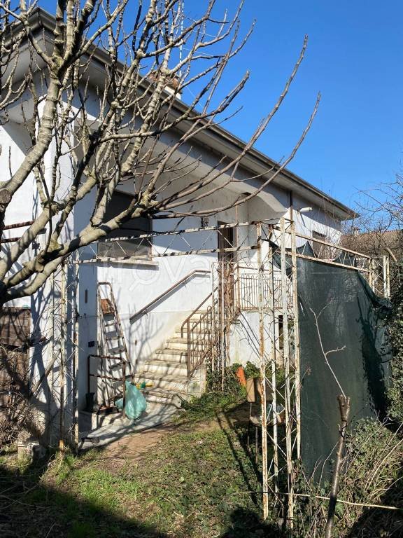 casa indipendente in vendita a Vinzaglio
