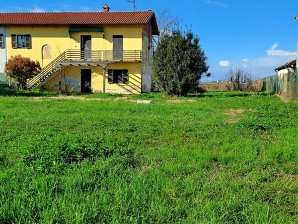 casa indipendente in vendita a Vinzaglio