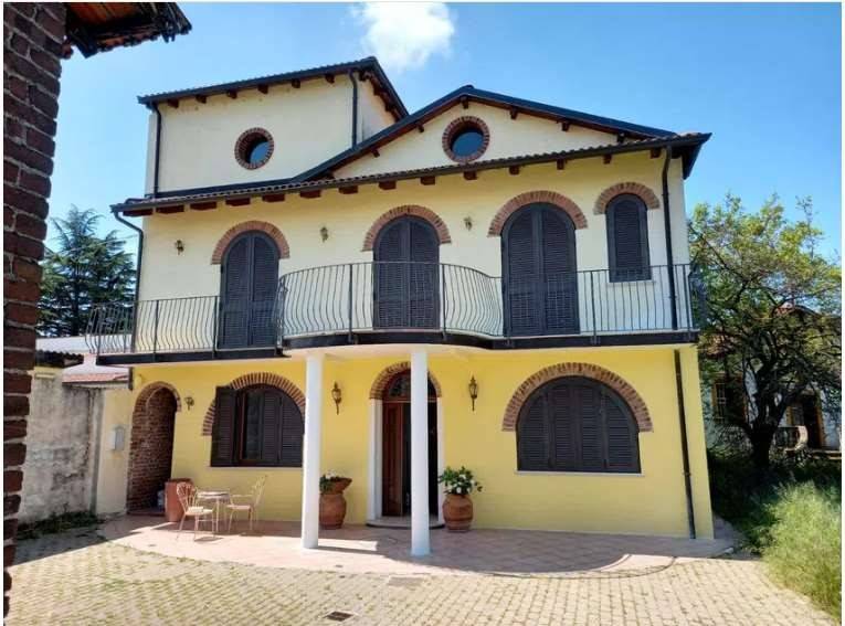 casa indipendente in vendita a Vinzaglio