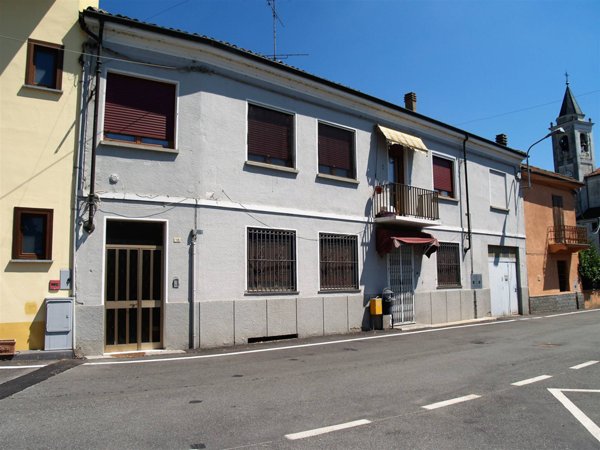 casa indipendente in vendita a Vinzaglio