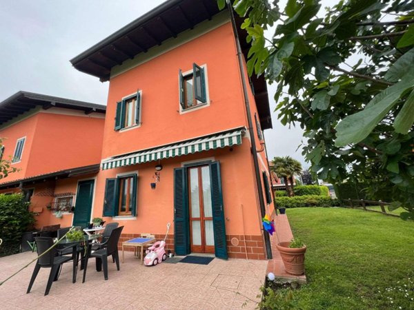 casa indipendente in vendita a Gattico-Veruno