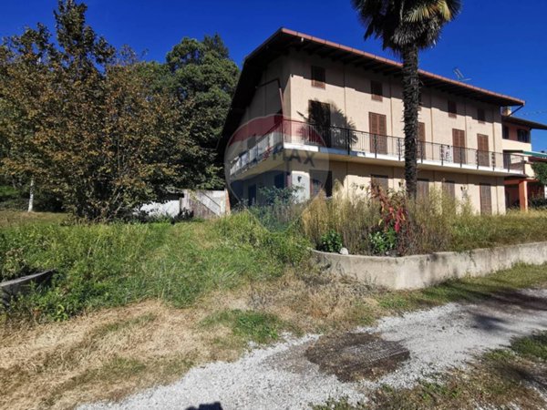 casa indipendente in vendita a Gattico-Veruno