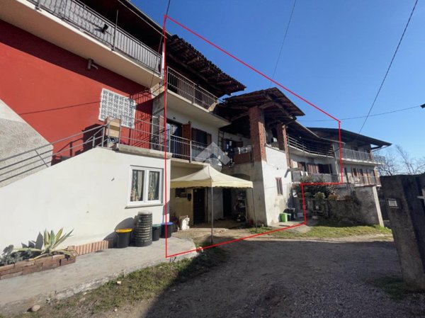 casa indipendente in vendita a Gattico-Veruno in zona Maggiate Inferiore