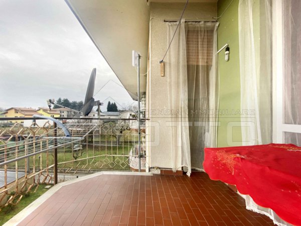 appartamento in vendita a Gattico-Veruno in zona Gattico