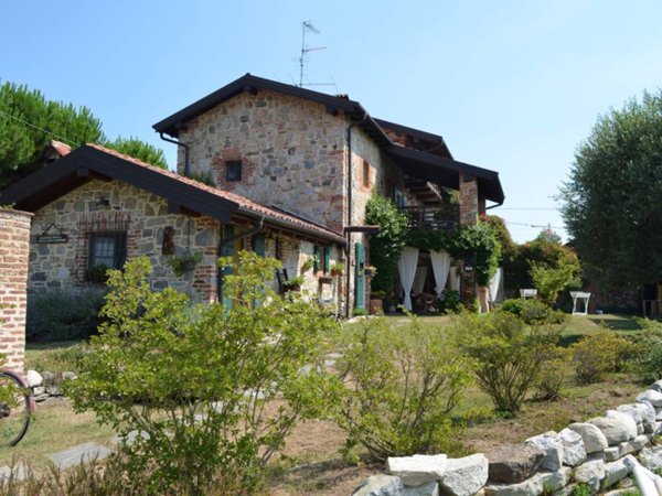 casa indipendente in vendita a Gattico-Veruno