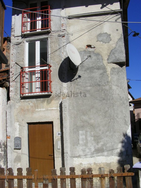 appartamento in vendita a Gattico-Veruno in zona Gattico
