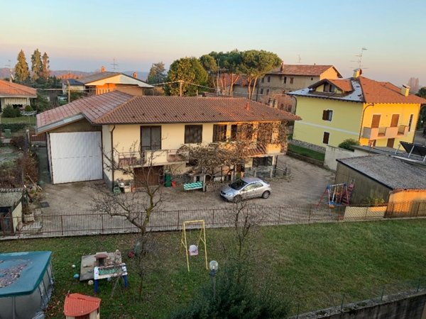 casa indipendente in vendita a Gattico-Veruno