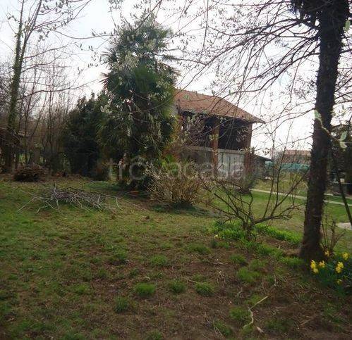 casa indipendente in vendita a Gattico-Veruno