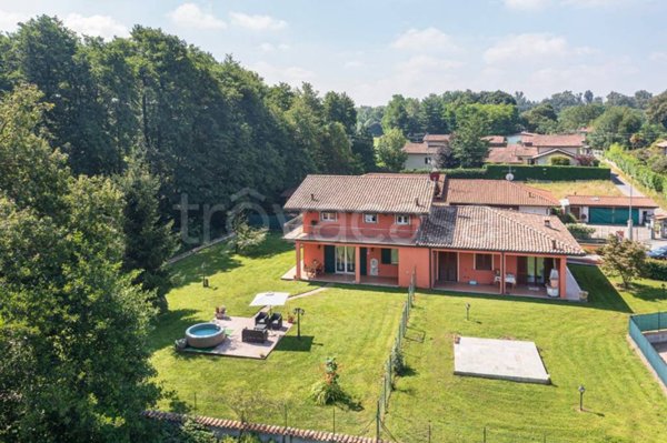 casa indipendente in vendita a Gattico-Veruno