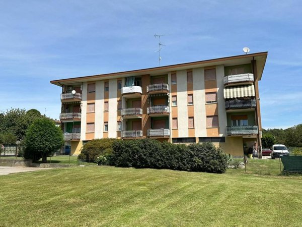 appartamento in vendita a Gattico-Veruno in zona Gattico