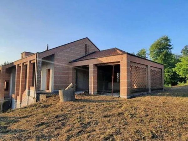 casa indipendente in vendita a Gattico-Veruno