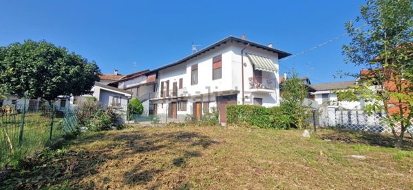 casa indipendente in vendita a Gattico-Veruno