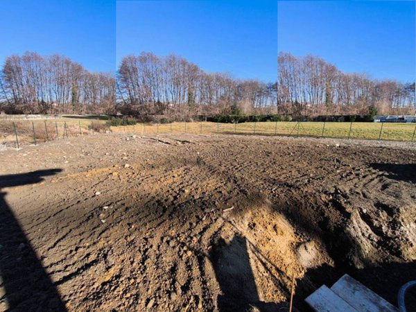 terreno edificabile in vendita a Gattico-Veruno in zona Gattico