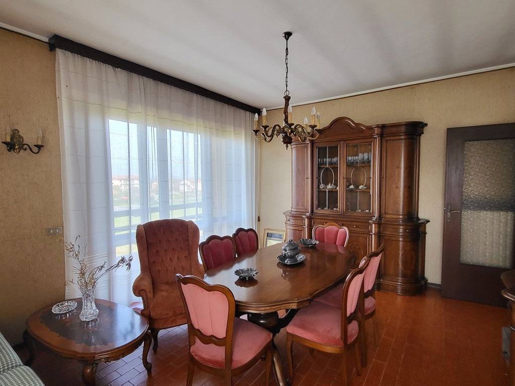 appartamento in vendita a Gattico-Veruno in zona Gattico