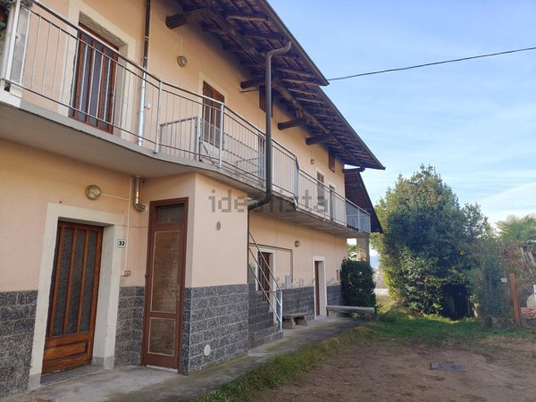 casale in vendita a Gattico-Veruno