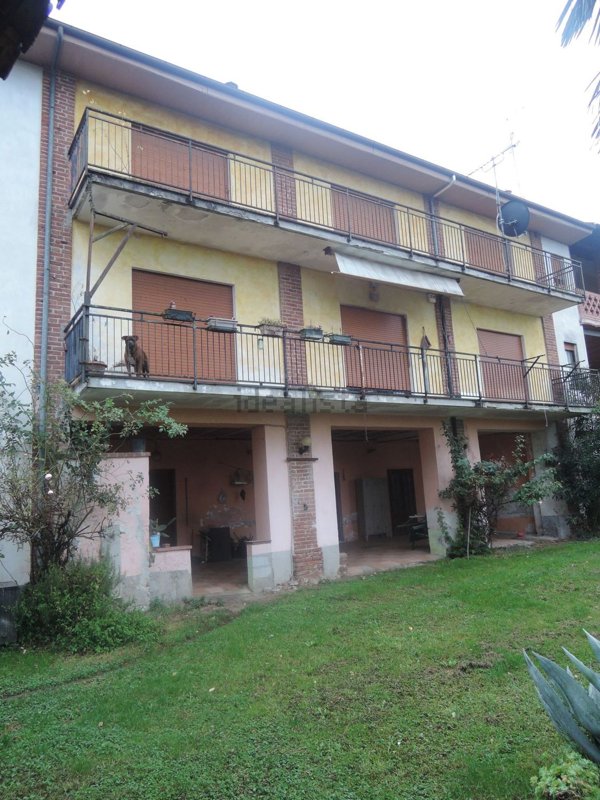 casa indipendente in vendita a Gattico-Veruno