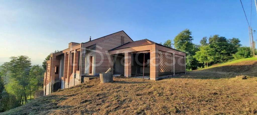 casa indipendente in vendita a Gattico-Veruno