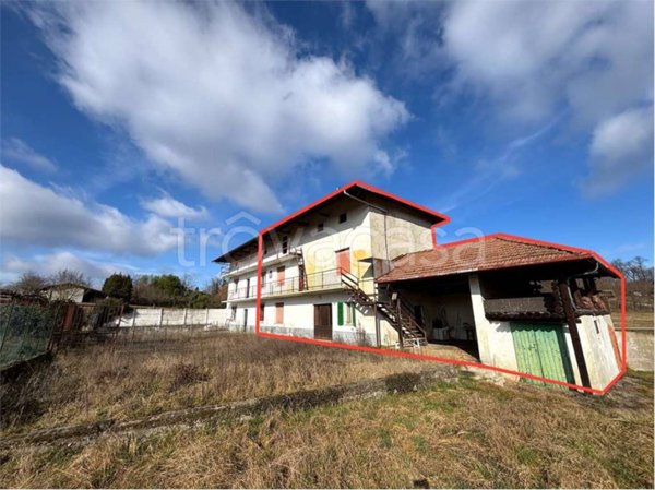 casa indipendente in vendita a Gattico-Veruno in zona Revislate