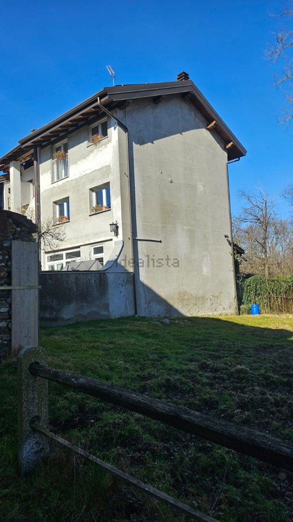 casa indipendente in vendita a Gattico-Veruno