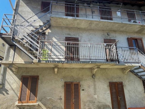 casa indipendente in vendita a Gattico-Veruno