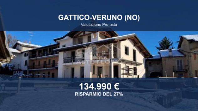 casa indipendente in vendita a Gattico-Veruno in zona Veruno