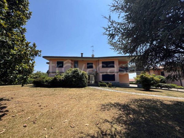 casa indipendente in vendita a Gattico-Veruno