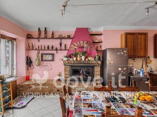appartamento in vendita a Gattico-Veruno in zona Revislate