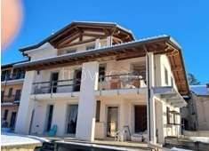 appartamento in vendita a Gattico-Veruno in zona Veruno