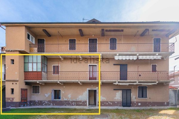 appartamento in vendita a Gattico-Veruno in zona Gattico