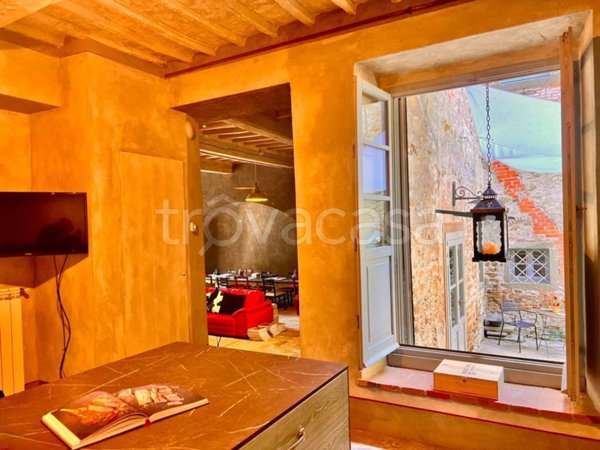 appartamento in vendita ad Anghiari in zona Scheggia