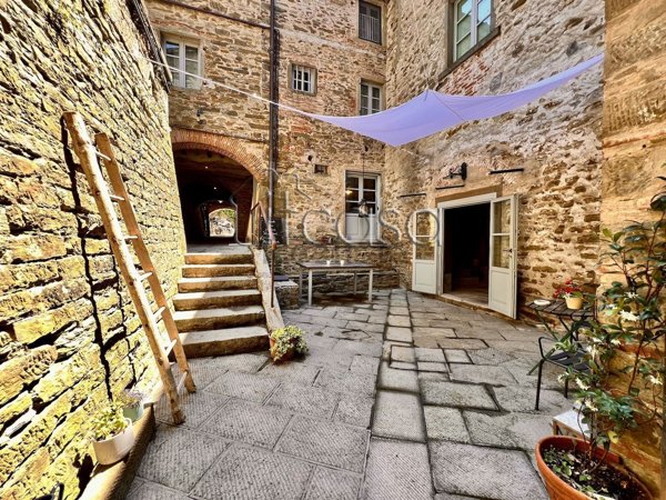 appartamento in vendita ad Anghiari in zona Scheggia