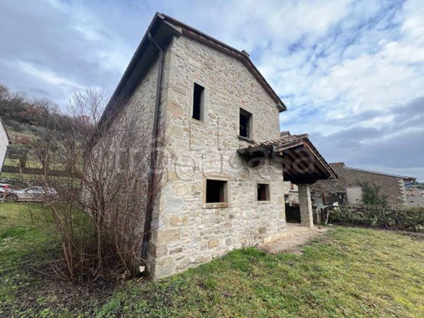 casa indipendente in vendita ad Anghiari in zona Ponte alla Piera