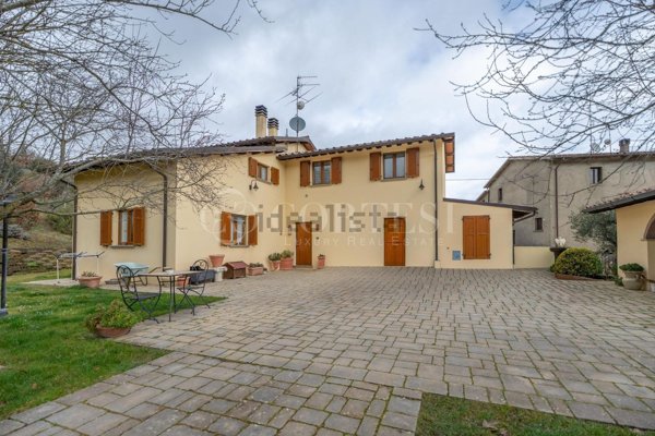 casa indipendente in vendita ad Anghiari