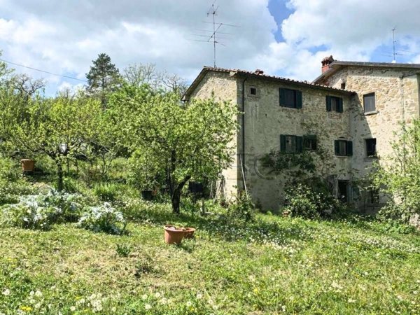casa indipendente in vendita ad Anghiari in zona Catigliano
