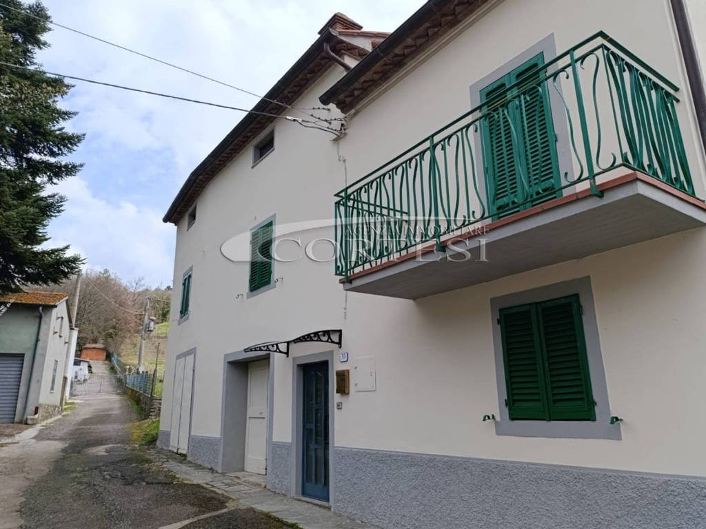appartamento in vendita ad Anghiari in zona Tavernelle