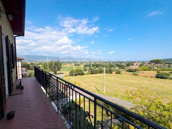 appartamento in vendita ad Anghiari in zona San Leo