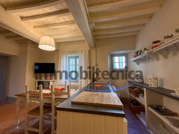 appartamento in vendita ad Anghiari in zona Scheggia