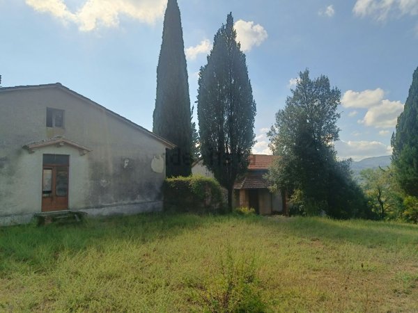 casale in vendita ad Anghiari in zona Tavernelle