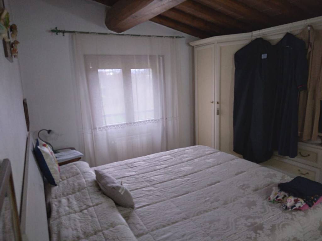 casa indipendente in vendita ad Arezzo in zona Pratantico-Indicatore