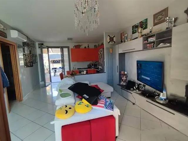 casa indipendente in vendita ad Arezzo in zona San Zeno