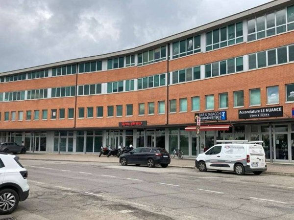 intera palazzina in vendita ad Arezzo in zona Fiorentina