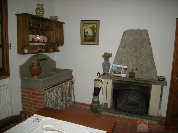 casa indipendente in vendita ad Arezzo in zona Rigutino