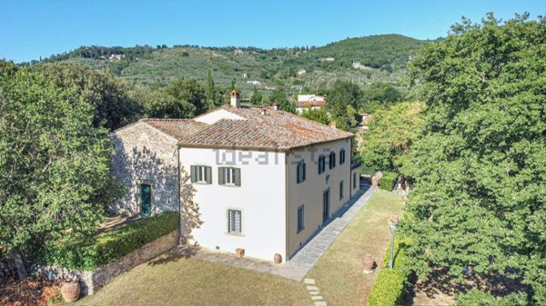 casa indipendente in vendita ad Arezzo