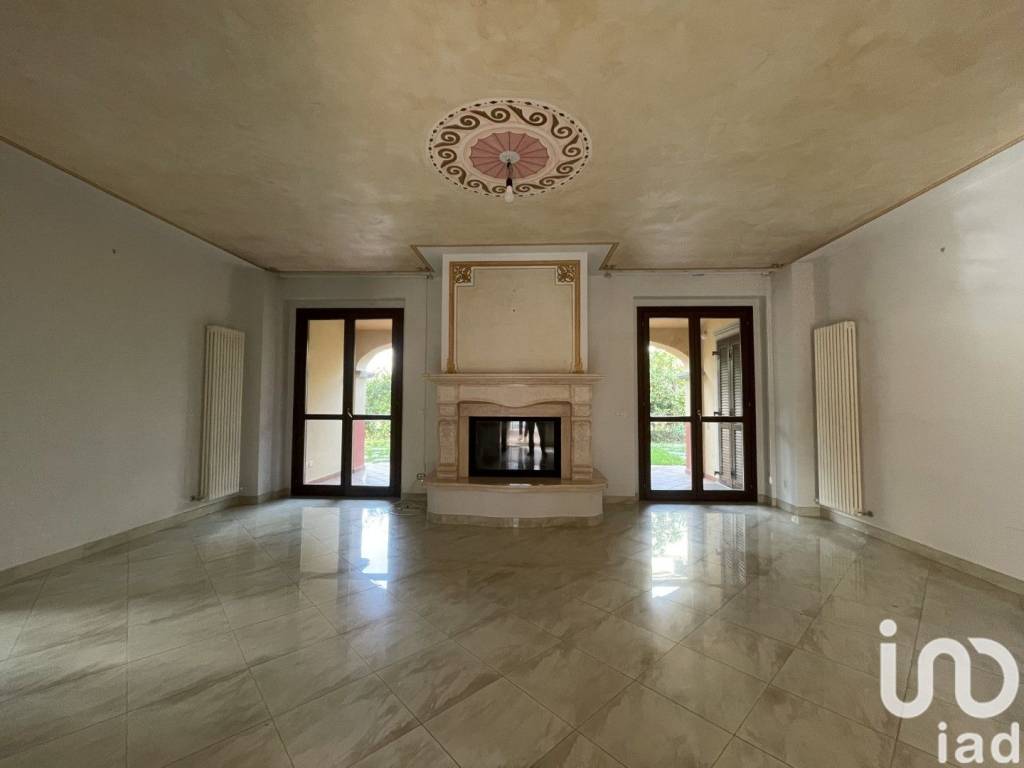 casa indipendente in vendita ad Arezzo in zona San Zeno